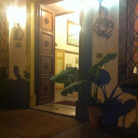 Carrer Porto Viro