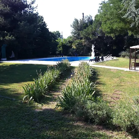 Hotel Carrer Porto Viro